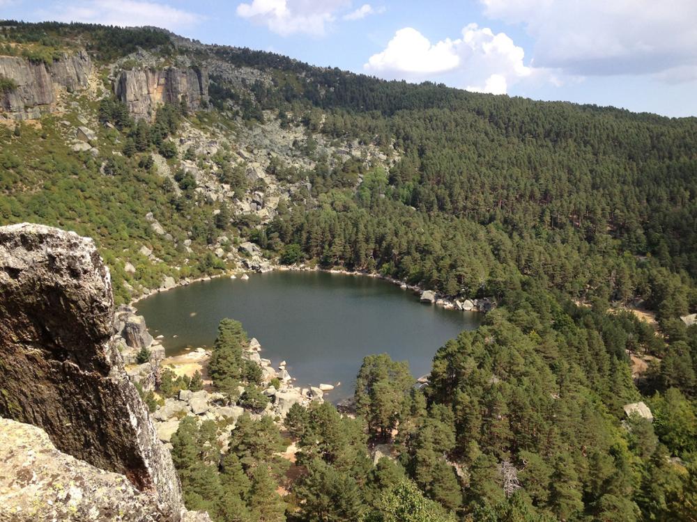 Ecourbión: Laguna Negra, pueblos de montaña